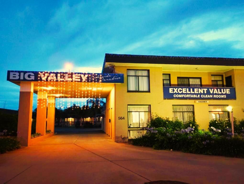 Big Valley Lakeside Paradise Motor Inn Shepparton Luaran gambar