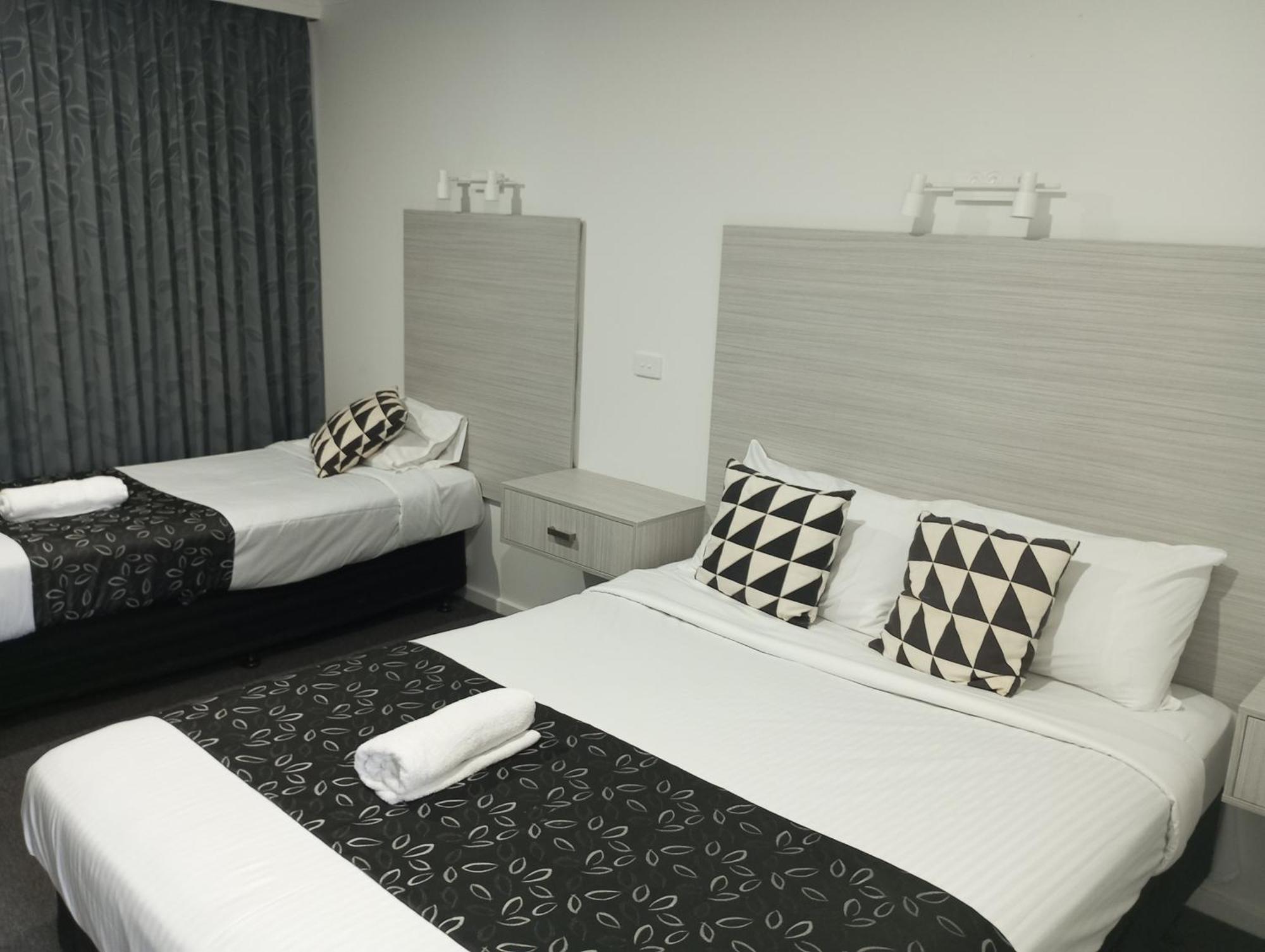Big Valley Lakeside Paradise Motor Inn Shepparton Luaran gambar