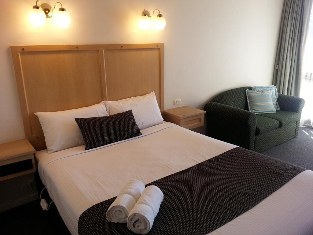 Big Valley Lakeside Paradise Motor Inn Shepparton Bilik gambar
