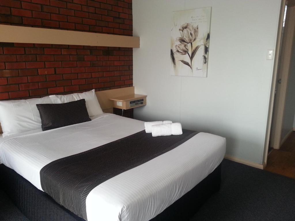Big Valley Lakeside Paradise Motor Inn Shepparton Bilik gambar
